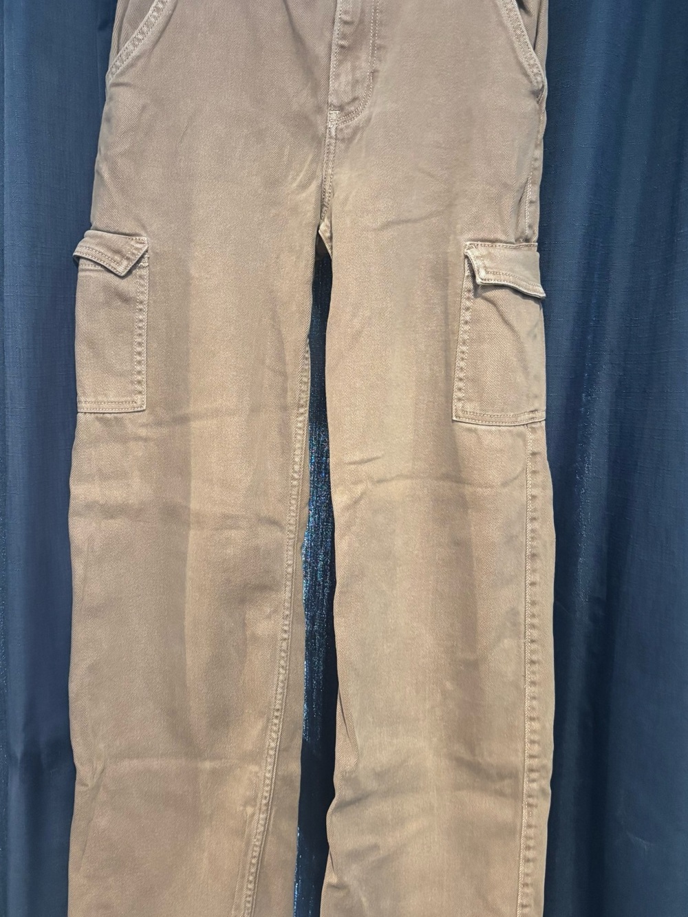 Hollister Women's Cargo Pants in Taupe Brown